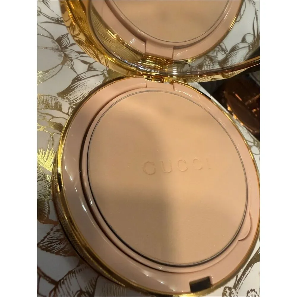 Gucci #02  Poudre De Beauté Mat Naturel Beauty Setting Powder ✅ NEW